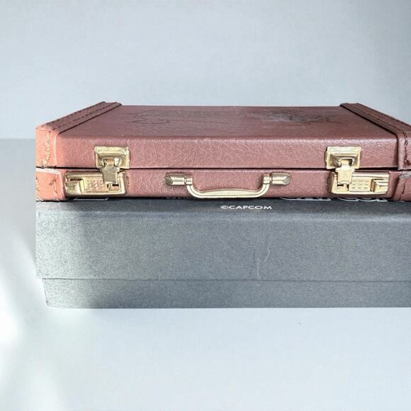 Ace Attorney Phoenix Wright Briefcase Card Holder Capcom Loot Crate Anime U - Picture 4 of 6